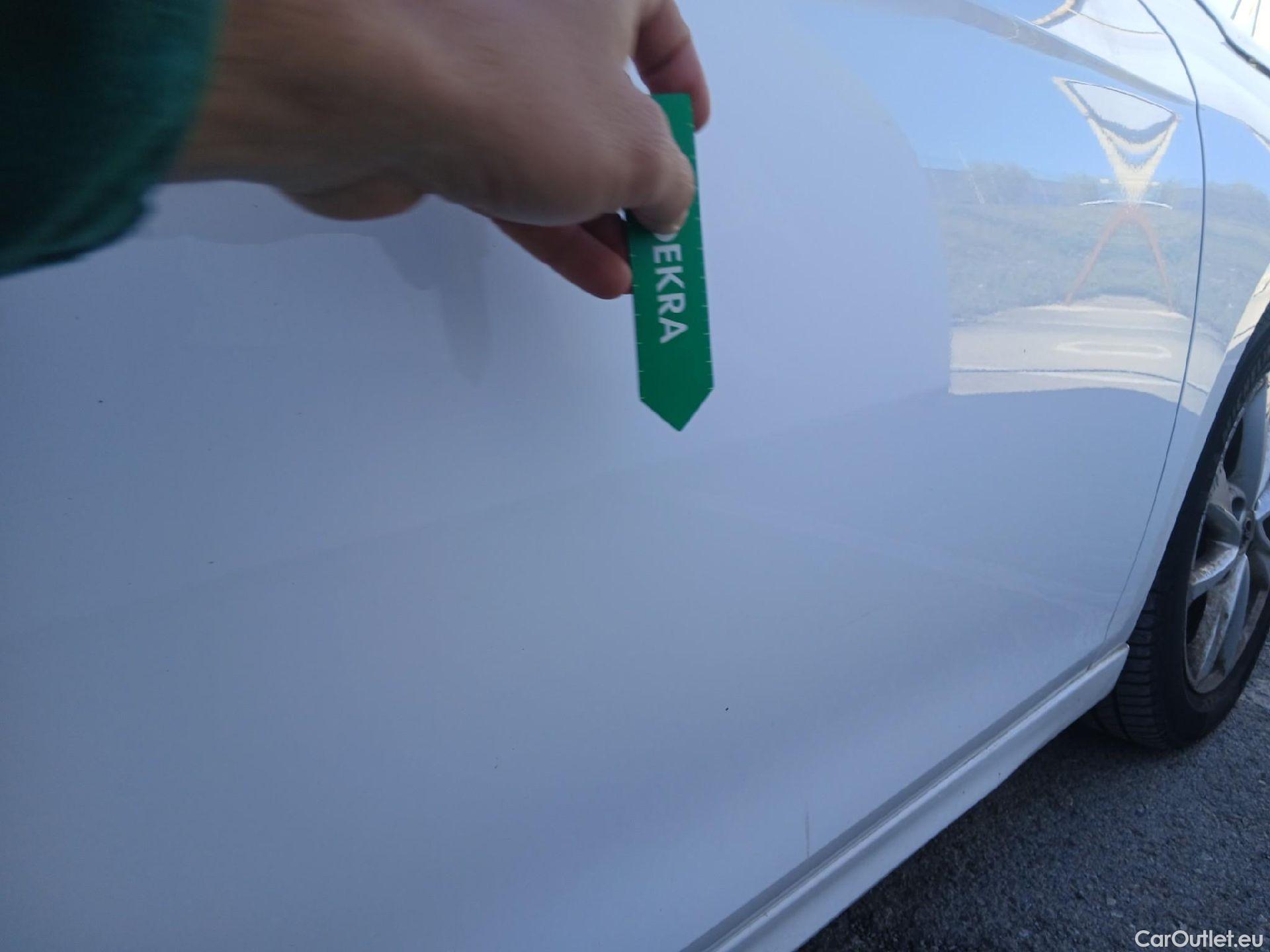  Opel  Corsa OPEL  1.2T XHL 74kW (100CV) Elegance #DAÑOS# #29