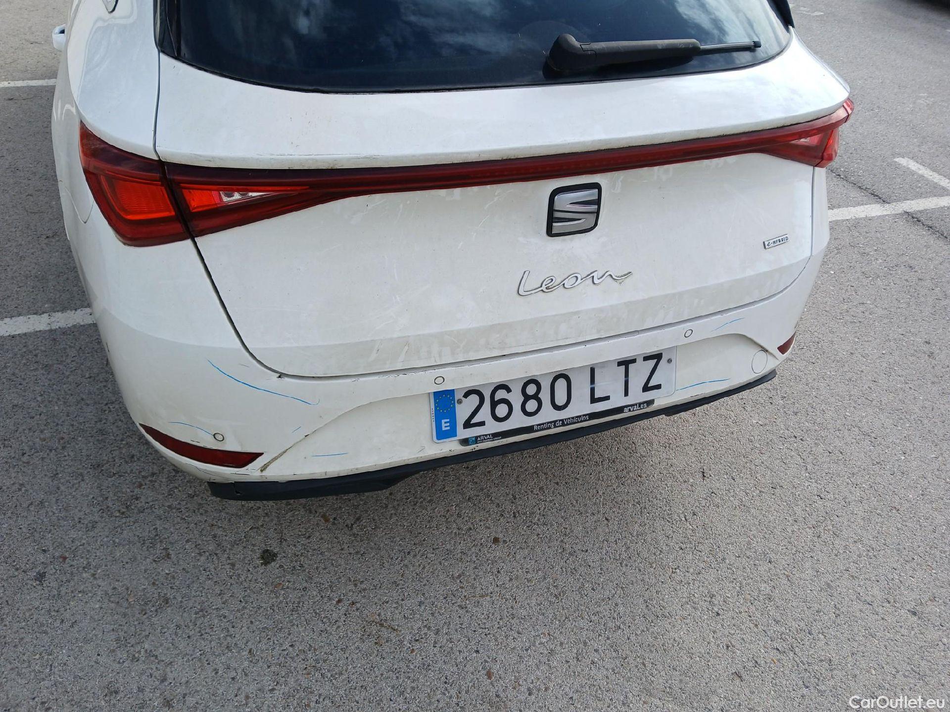  Seat  Leon SEAT Nuevo León / 2020 / 5P / familiar SP 1.4 e-Hybrid DSG S&S Xcellence Go L #9