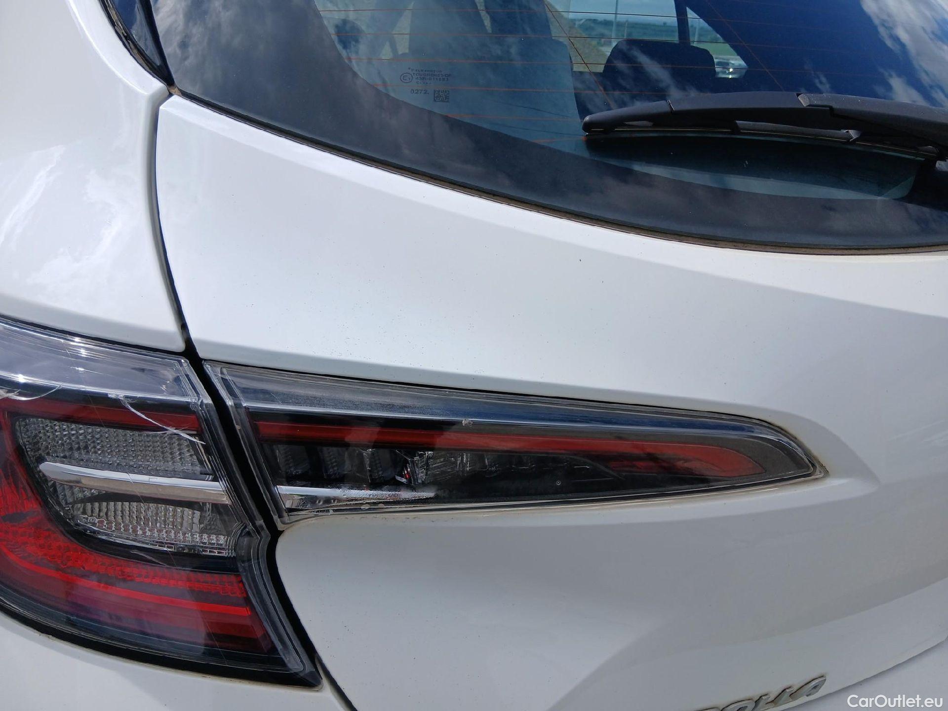  Toyota  Corolla TOYOTA  / 2019 / 5P / berlina con portón 1.8 125H BUSINESS PLUS E-CVT #22