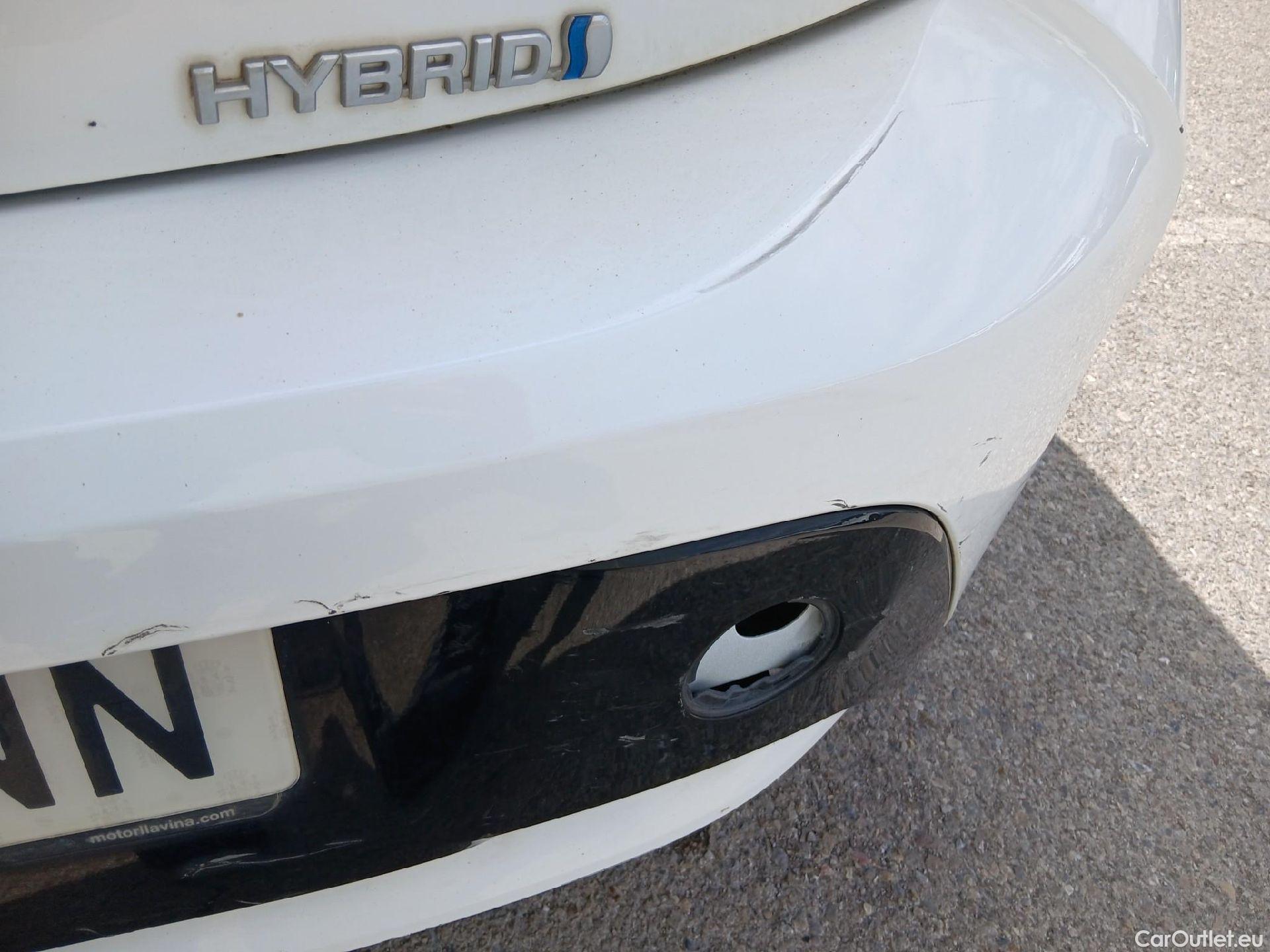  Toyota  Corolla TOYOTA  / 2019 / 5P / berlina con portón 1.8 125H BUSINESS PLUS E-CVT #27