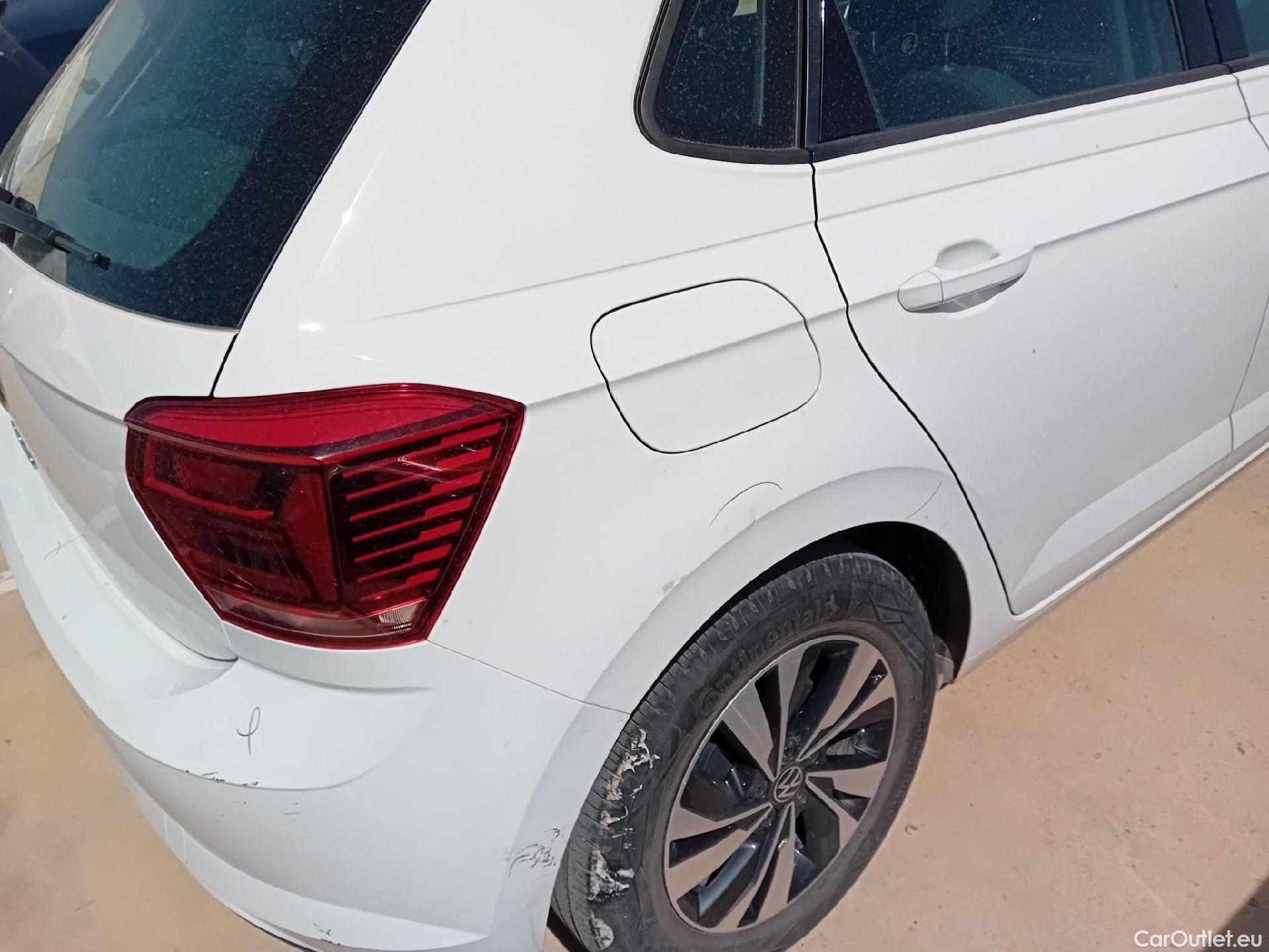  Volkswagen  Polo VOLKSWAGEN  / 2017 / 5P / berlina con portón Advance 1.6 TDI 70kW (95CV) #14