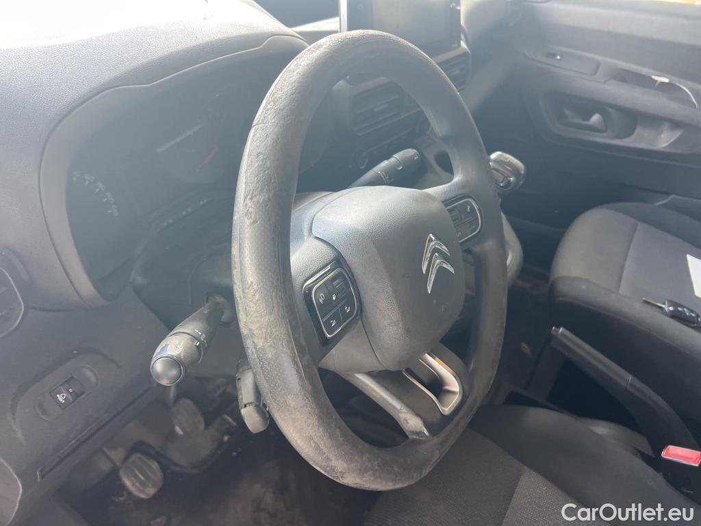  Citroen  Berlingo CITROEN  / 2018 / 3P / furgón derivado de turismo Talla M BlueHDi 100 CONTROL #34
