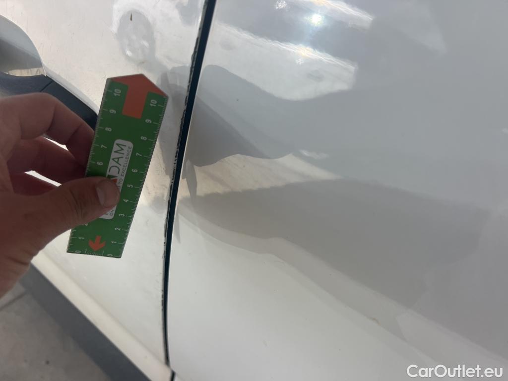  Citroen  Berlingo CITROEN  / 2018 / 3P / furgón derivado de turismo Talla M BlueHDi 100 CONTROL #24