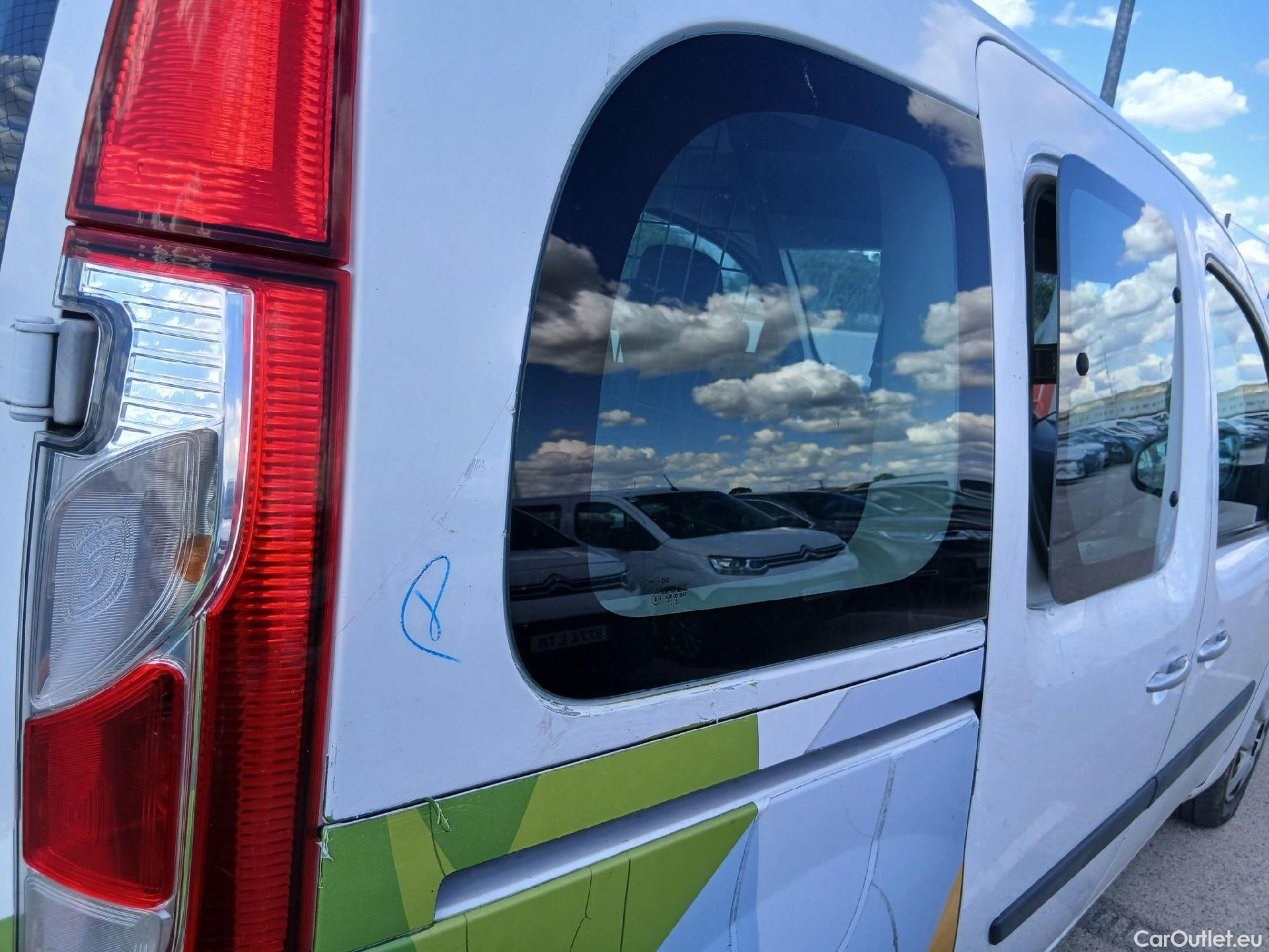  Renault  Kangoo RENAULT  COMBI VU 5p 2G combi Expression N1 Energy dCi 110 #43