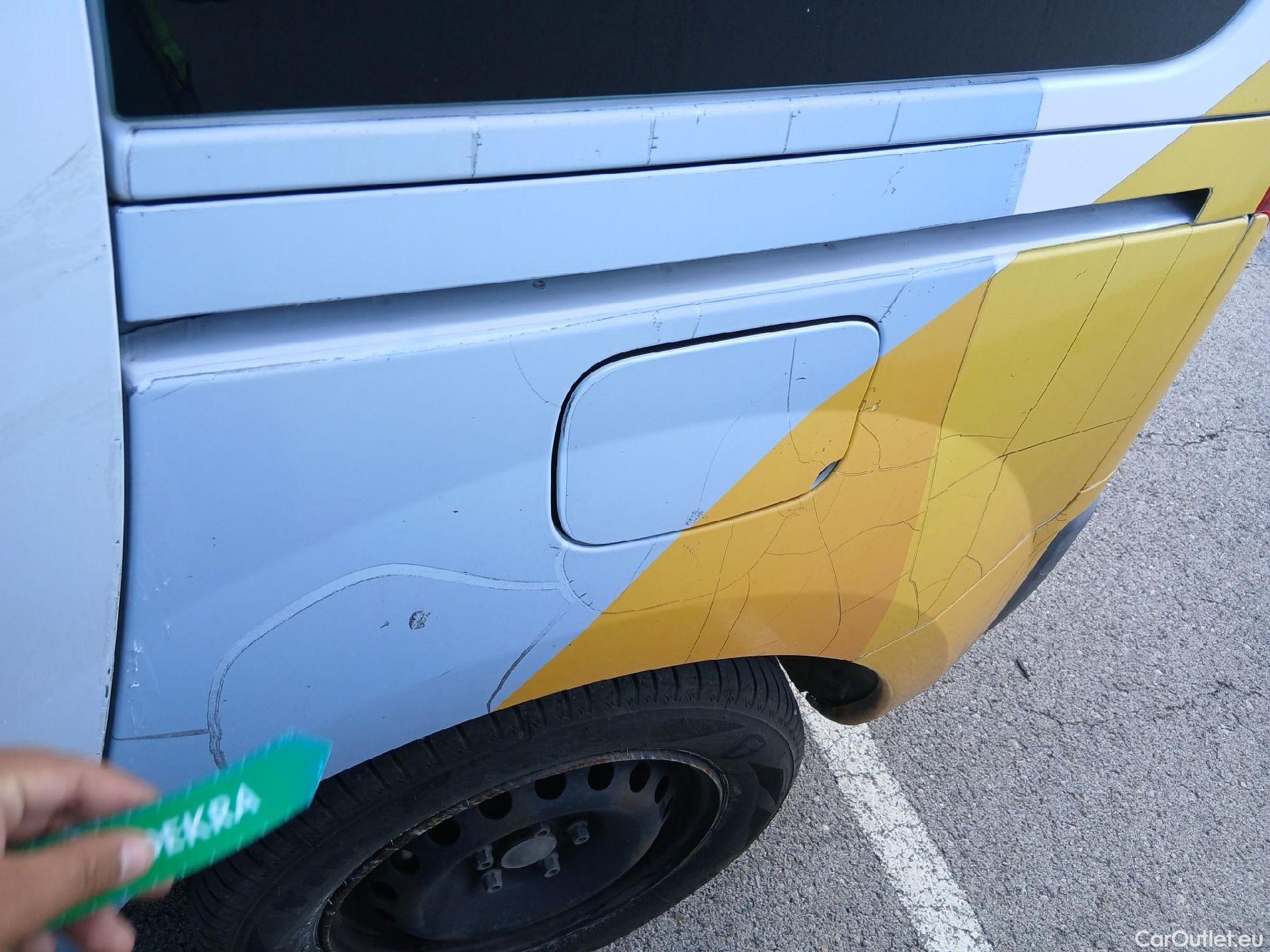  Renault  Kangoo RENAULT  COMBI VU 5p 2G combi Expression N1 Energy dCi 110 #32