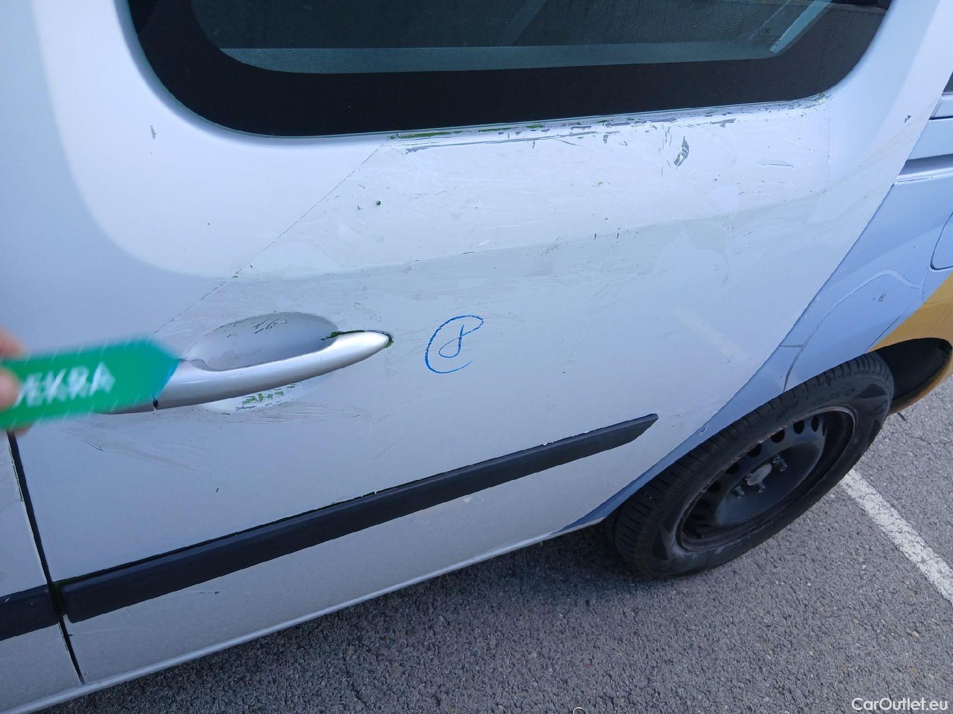  Renault  Kangoo RENAULT  COMBI VU 5p 2G combi Expression N1 Energy dCi 110 #29