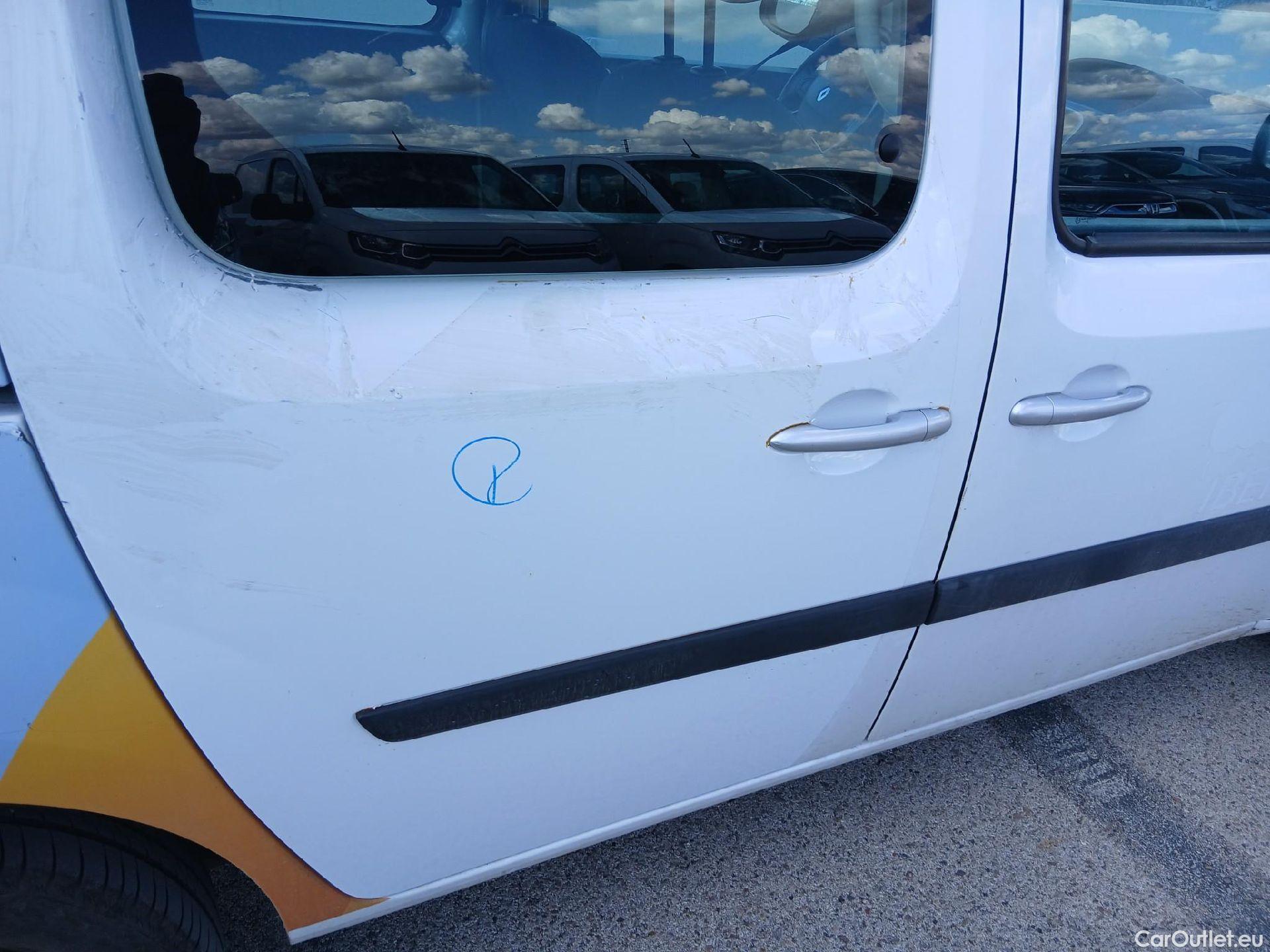  Renault  Kangoo RENAULT  COMBI VU 5p 2G combi Expression N1 Energy dCi 110 #47