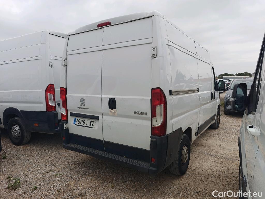  Peugeot  Boxer PEUGEOT  / 2014 / 4P / furgón 335 L2 H2 BHDI 103kW (140CV) S&S 6 V. M #77