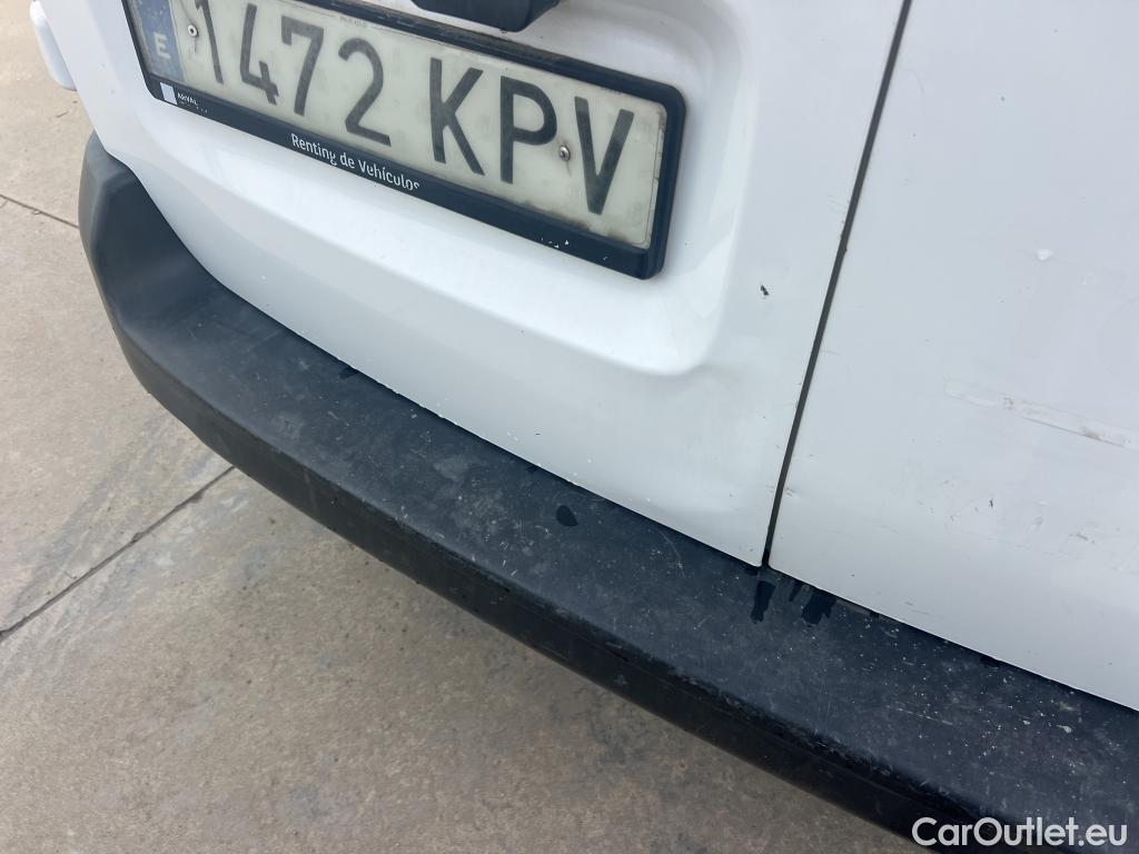  Toyota  Proace TOYOTA  / 2016 / 4P / furgón FU. MEDIO (L1) 2.0D 90kW COMFORT CARGA + #3
