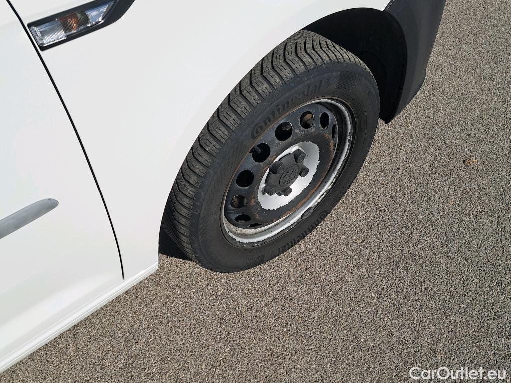  Volkswagen  Caddy VOLKSWAGEN  4p 4G monovolumen compacto Kombi 2.0 TDI SCR 4MOTION BMT 122CV #9