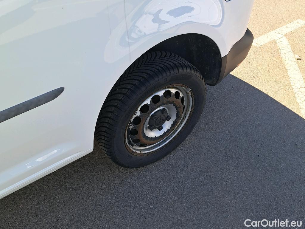  Volkswagen  Caddy VOLKSWAGEN  4p 4G monovolumen compacto Kombi 2.0 TDI SCR 4MOTION BMT 122CV #5