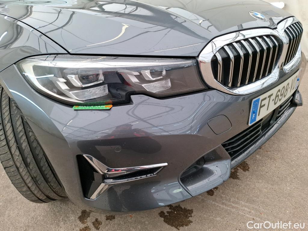  Bmw  Serie 3 BMW Série 3 Touring / 2019 / 5P / Break 330e xDrive 292ch Luxury BVA8 Hybride #1
