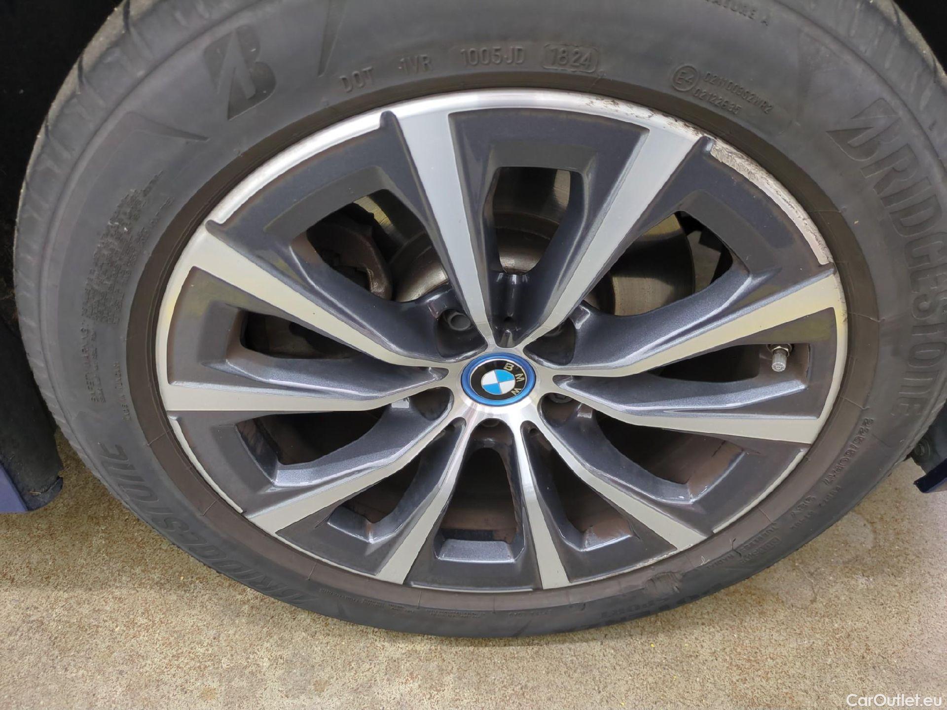  Bmw  Serie 3 BMW Série 3 Berline / 2022 / 4P / Berline 320e 204ch Business Design BVA8 Hybride #7