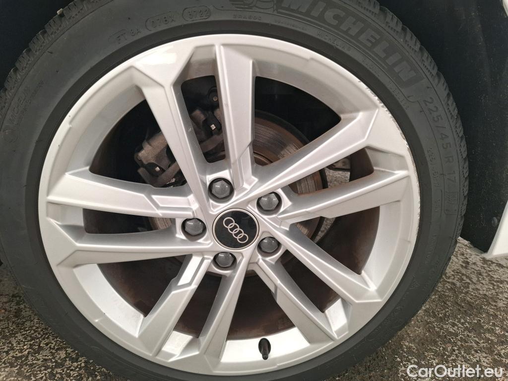  Audi  A3 AUDI  Berline / 2020 / 4P / Berline 30 TFSI MHEV S Tronic 110 Business Line #9