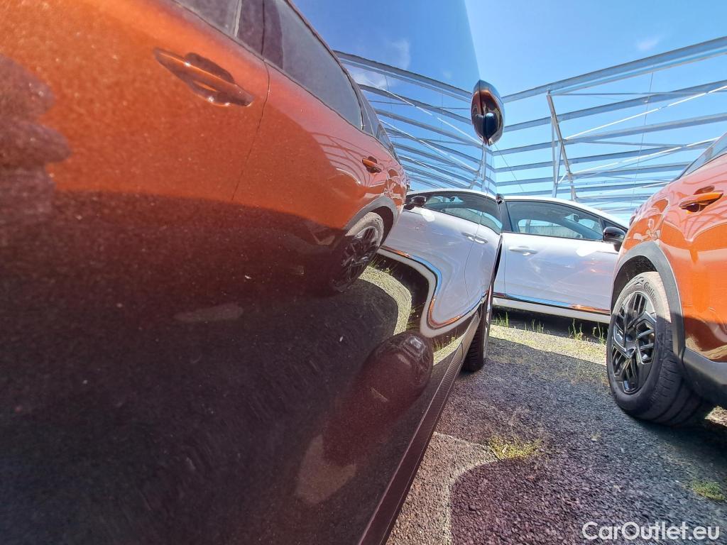  Ford  Kuga FORD  / 2019 / 5P / SUV 2.5 Dur 225 hybrid PHEV Pshift Titanium #23