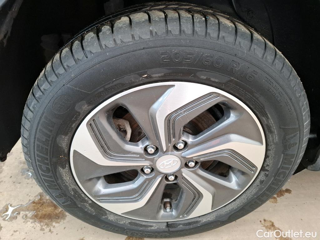  Hyundai  Konna Kona Business Hybrid 2WD 1.6 GDI 140CV BVA6 E6dT #15