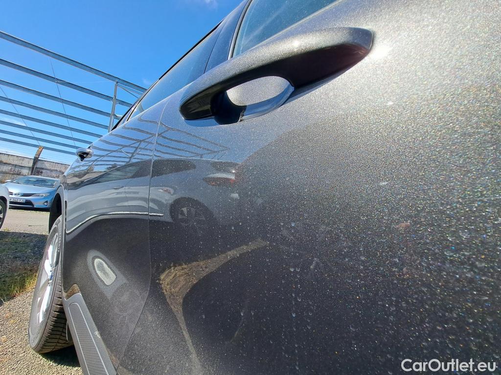  Ford  Kuga FORD  / 2019 / 5P / SUV 2.5 Dur 225 hybrid PHEV Pshift Titanium #26