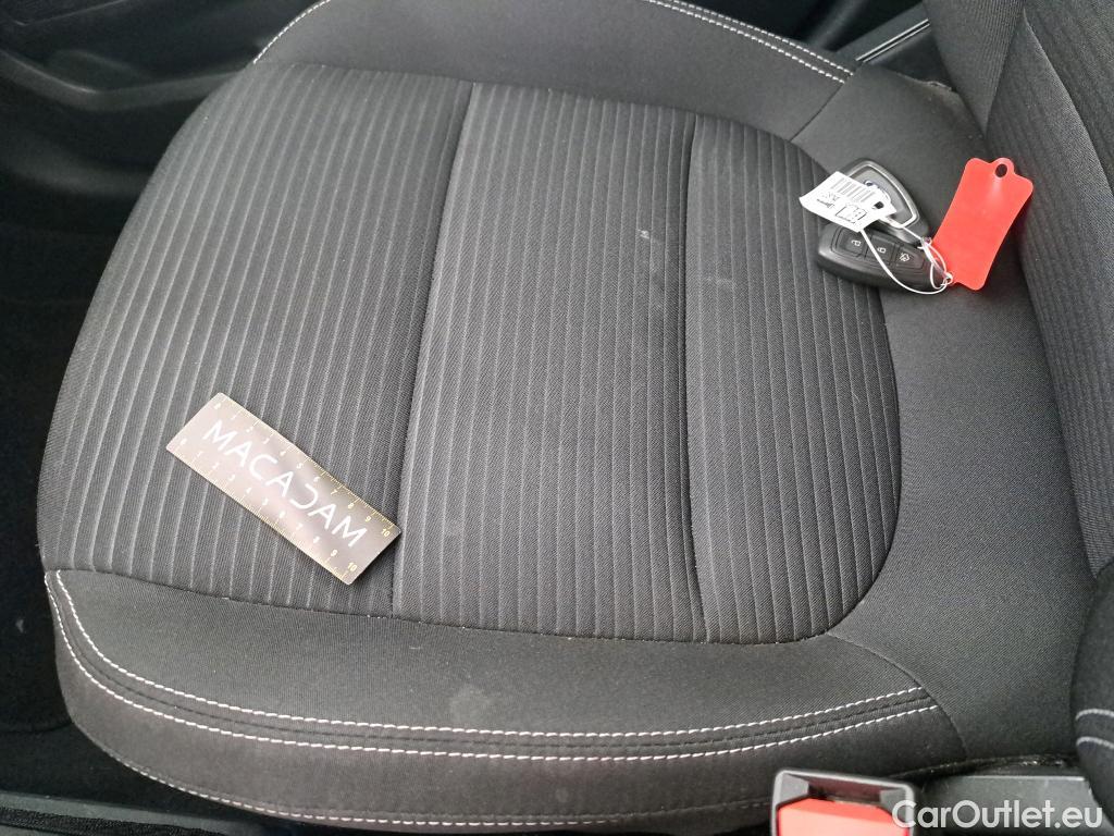  Ford  Kuga FORD  / 2019 / 5P / SUV 2.5 Dur 225 hybrid PHEV Pshift Titanium #17