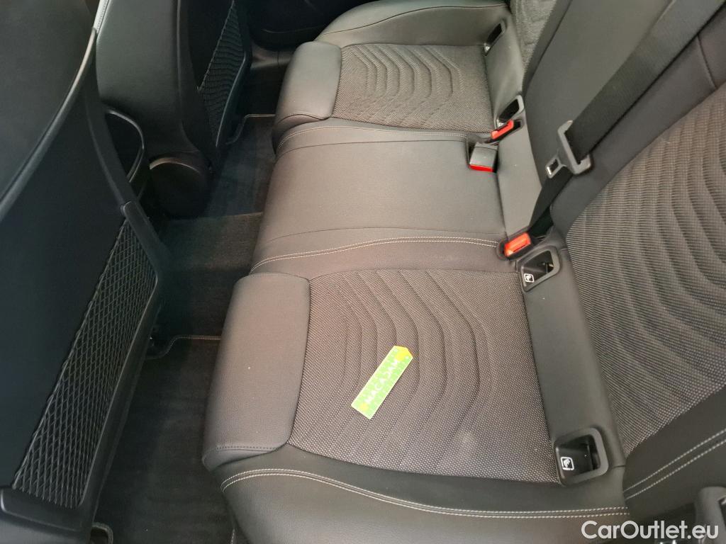  Mercedes  A-Klasse MERCEDES-BENZ Classe A Compact / 2018 / 5P / Berline A 250 e Business Line 8G-DCT #19