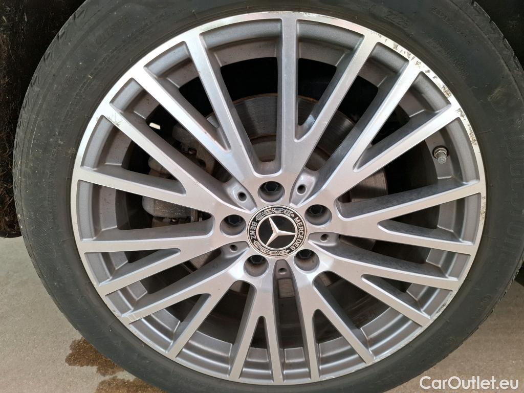  Mercedes  CLA-Klasse MERCEDES-BENZ CLA Shooting Brake / 2019 / 5P / Break CLA 250 e Business Line #23