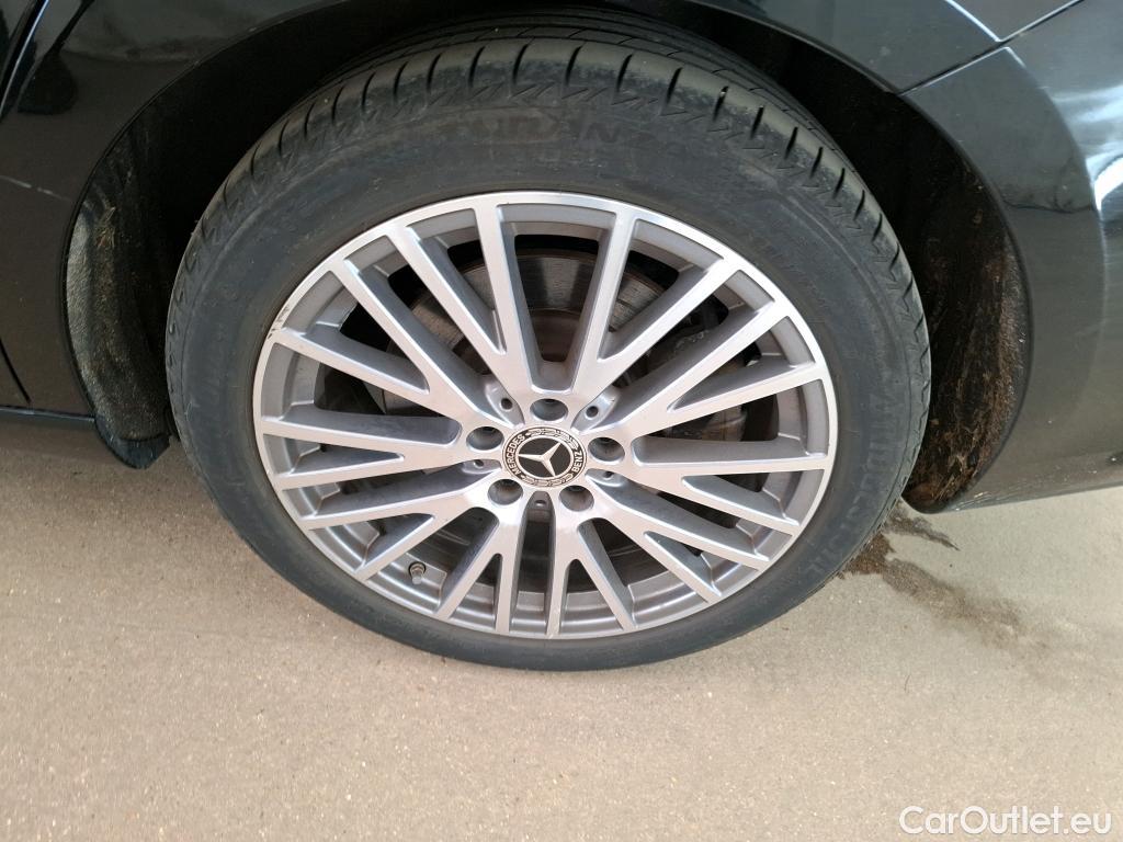  Mercedes  CLA-Klasse MERCEDES-BENZ CLA Shooting Brake / 2019 / 5P / Break CLA 250 e Business Line #43