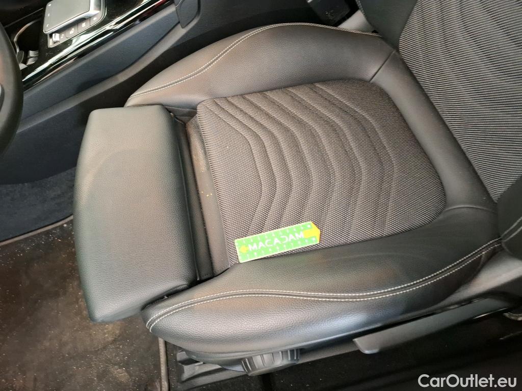  Mercedes  A-Klasse MERCEDES-BENZ Classe A Compact / 2018 / 5P / Berline A 250 e Business Line 8G-DCT #18