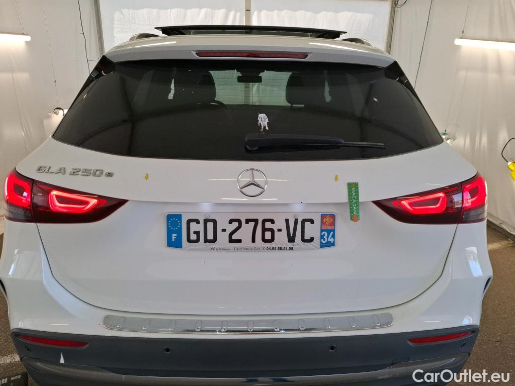  Mercedes  GLA MERCEDES-BENZ  / 2020 / 5P / SUV 1.3  250 e AMG LINE DCT #1