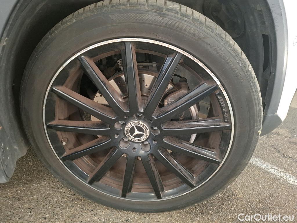  Mercedes  GLA MERCEDES-BENZ  / 2020 / 5P / SUV 1.3  250 e AMG LINE DCT #53