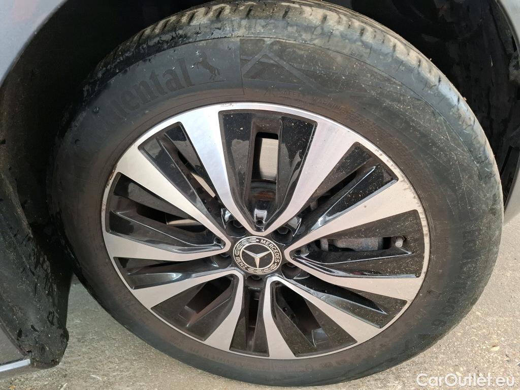  Mercedes  A-Klasse MERCEDES-BENZ Classe A Compact / 2018 / 5P / Berline A 250 e Business Line 8G-DCT #9