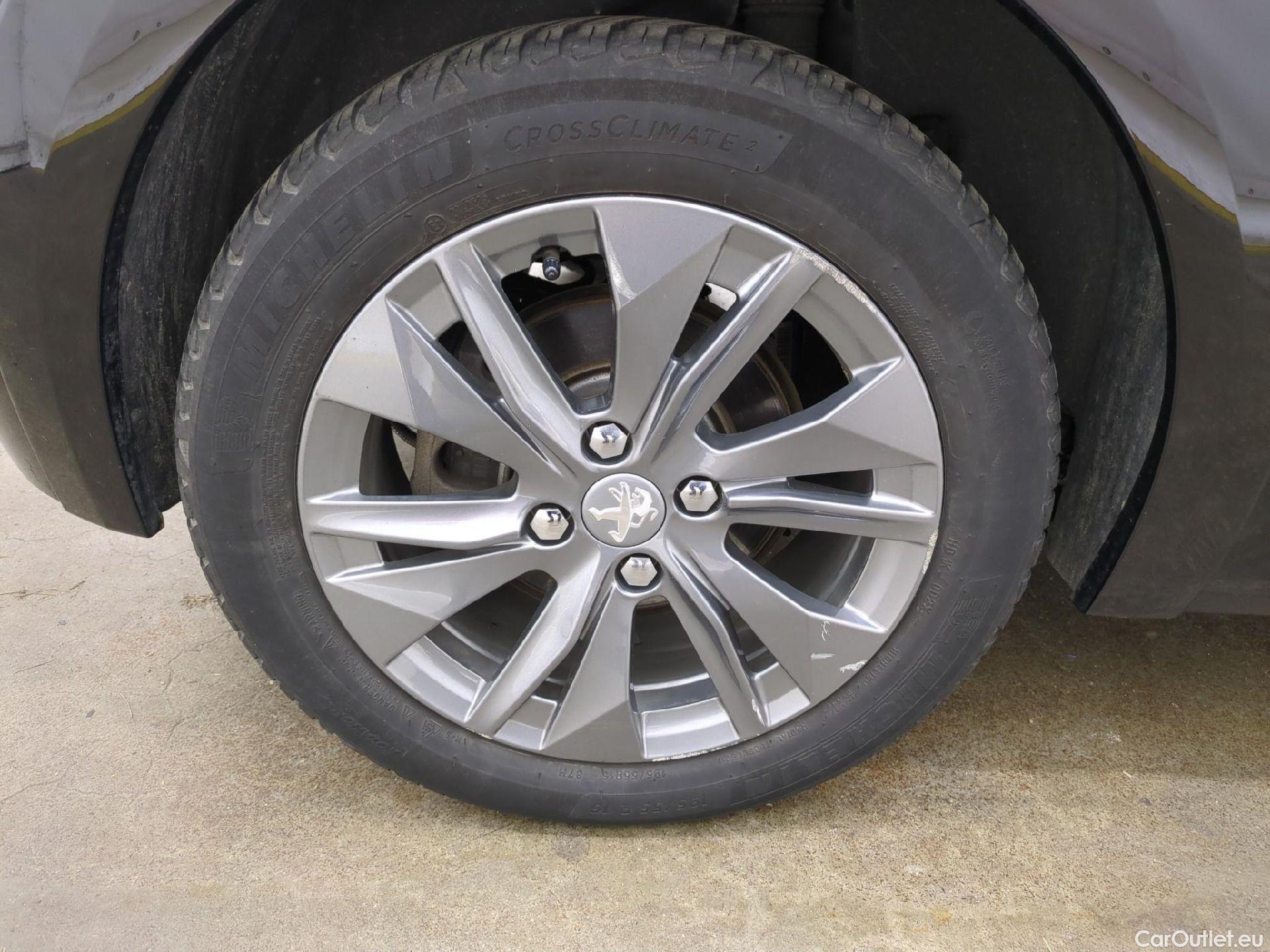  Peugeot  208  (e-) Active Business 50kWh BVA #6