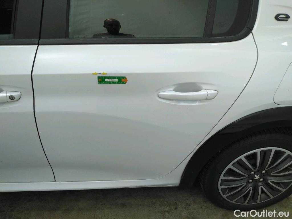  Peugeot  208  (e-) Active Business 50kWh BVA #14