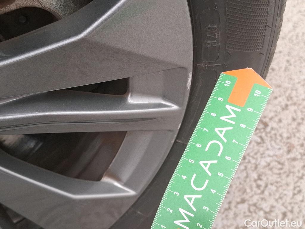 Peugeot  208  (e-) Active Business 50kWh BVA #10