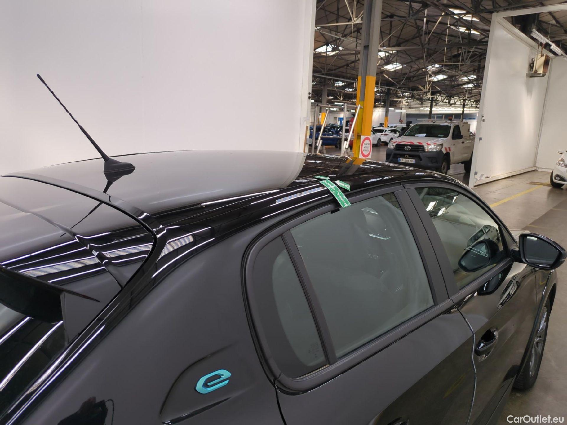  Peugeot  208  (e-) Active Business 50kWh BVA #56