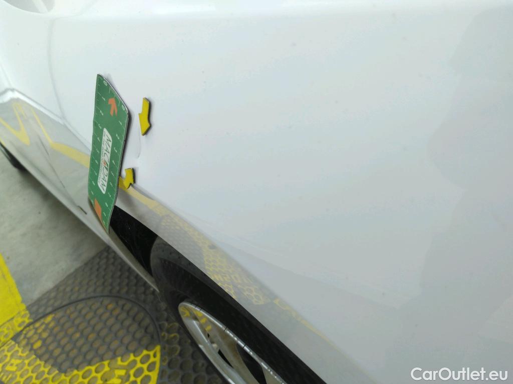 Opel  Corsa  F e Edition Business 50kWh BVA #13