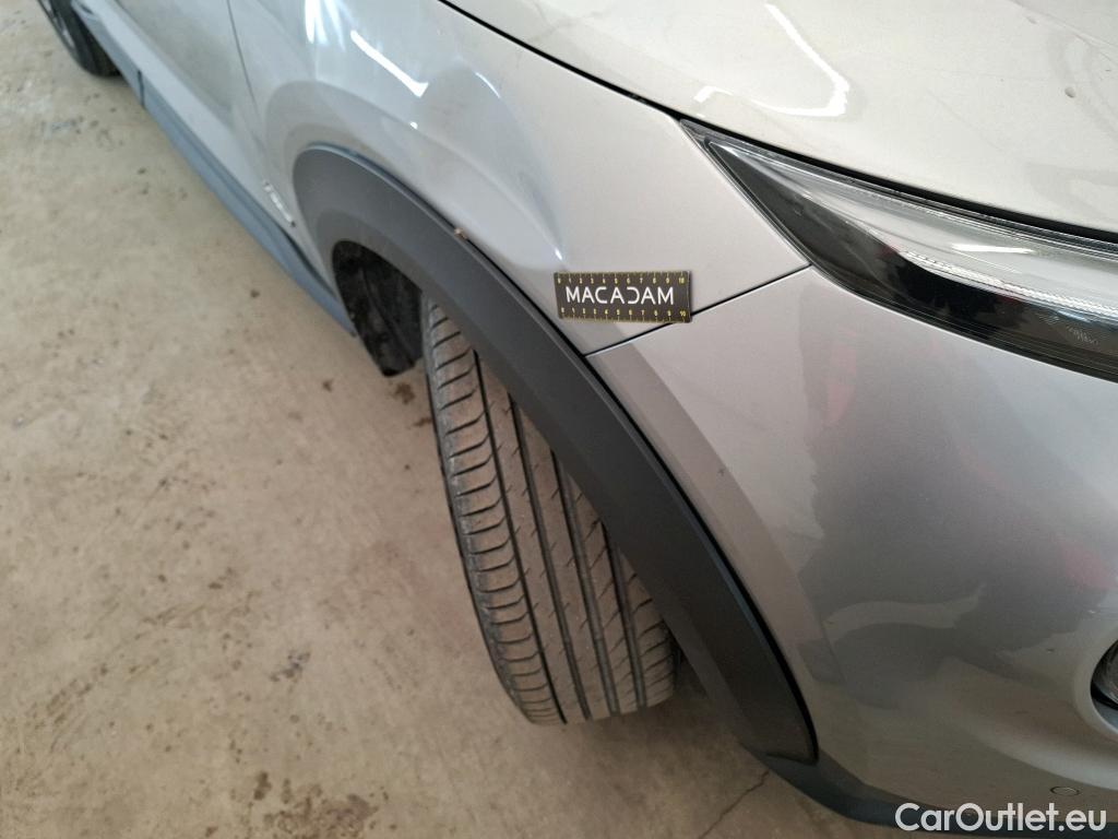  Nissan  Juke NISSAN  / 2019 / 5P / Crossover Hybrid 145 Business+ #63