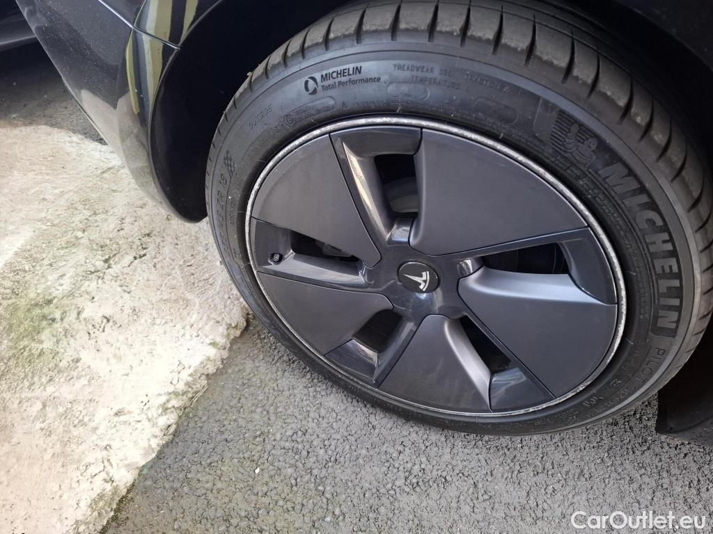  Tesla  Model 3 TESLA  / 2018 / 4P / Berline Grande Autonomie #19