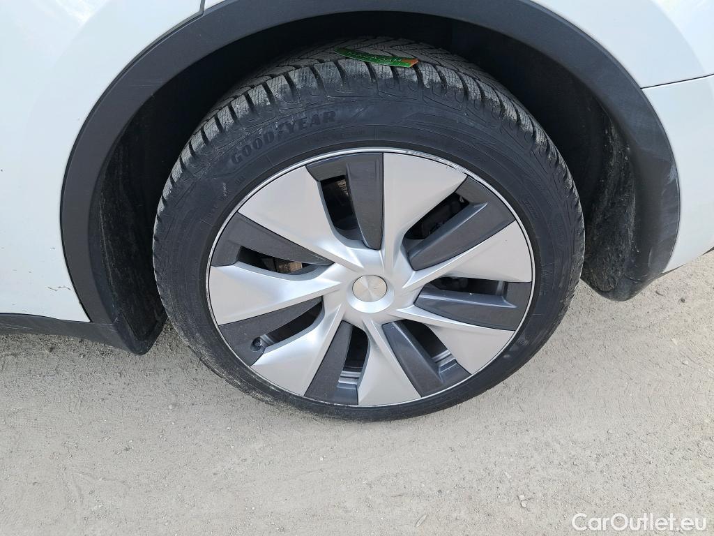  Tesla  Model Y TESLA  / 2021 / 5P / SUV RWD #9