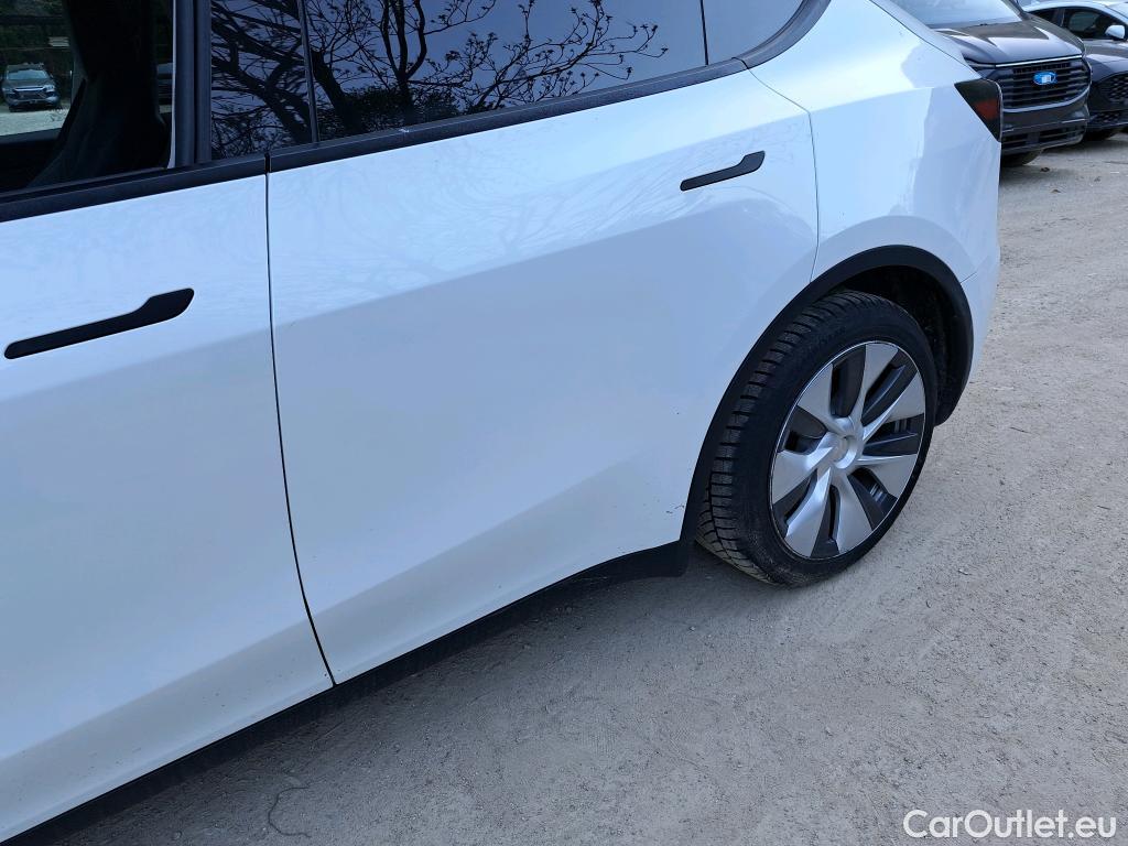  Tesla  Model Y TESLA  / 2021 / 5P / SUV RWD #28