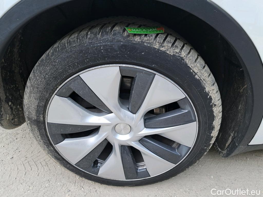  Tesla  Model Y TESLA  / 2021 / 5P / SUV RWD #17
