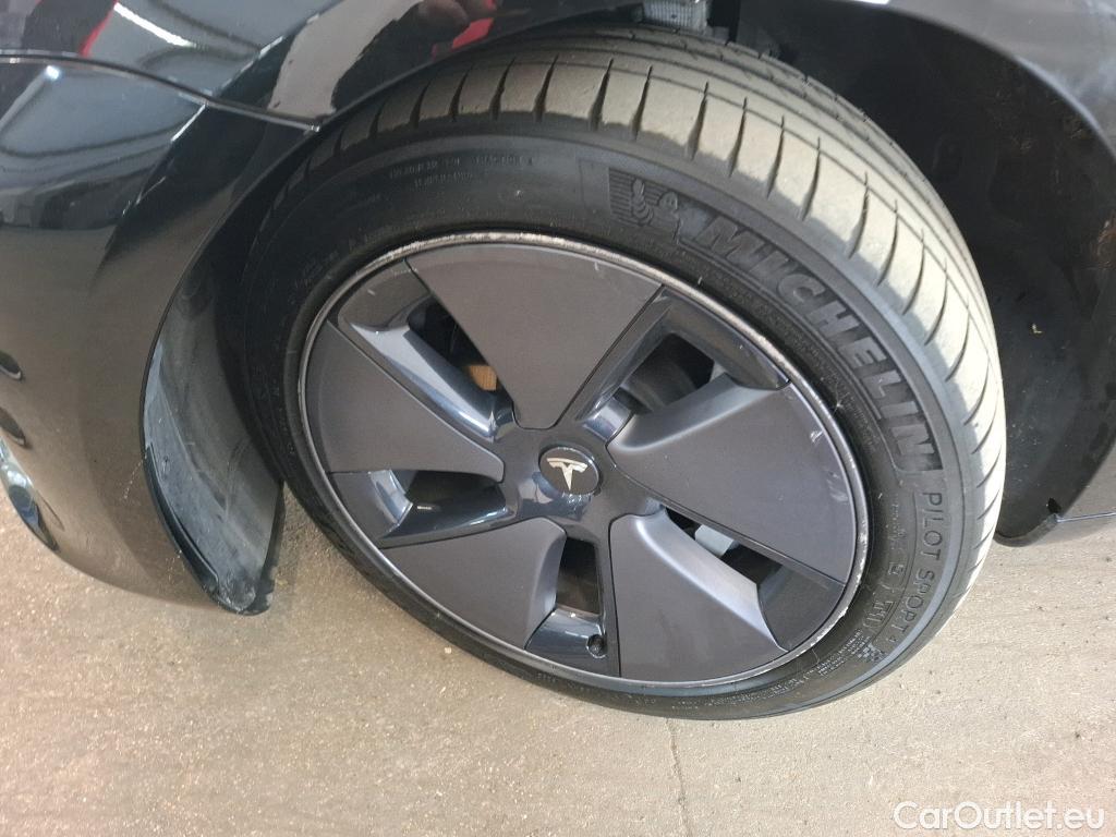  Tesla  Model 3 TESLA  / 2018 / 4P / Berline Grande Autonomie #22