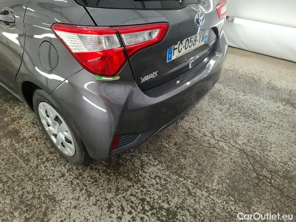  Toyota  Yaris TOYOTA  Hybride 5p Berline 15 VVTI HYBRID France Business #1