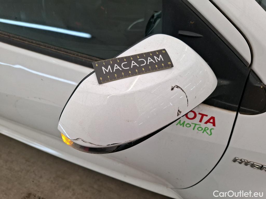  Toyota  Yaris TOYOTA  Hybride / 2019 / 5P / Berline Hybride 116h France Business Stage Acad #34