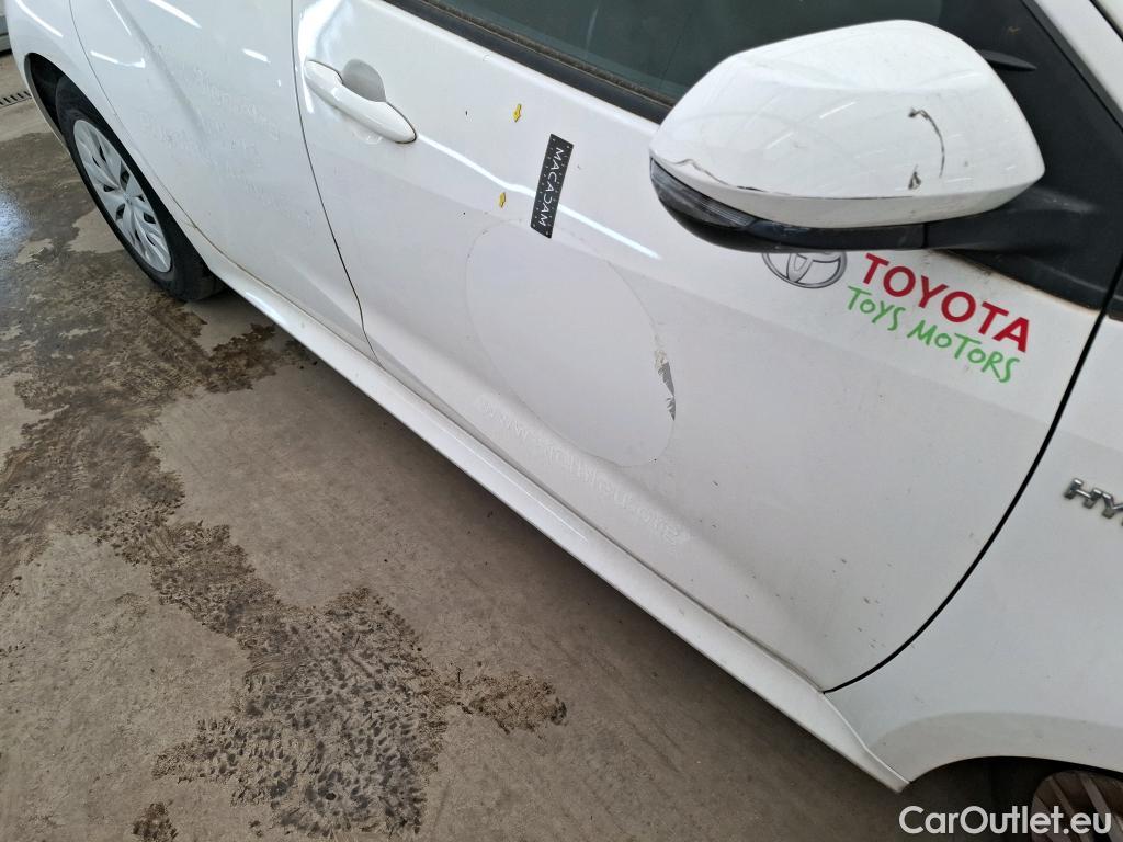  Toyota  Yaris TOYOTA  Hybride / 2019 / 5P / Berline Hybride 116h France Business Stage Acad #23
