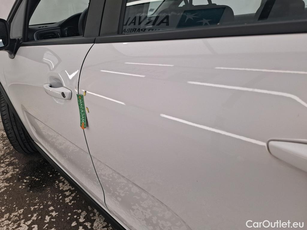  Citroen  C3  Feel 1.2 PureTech 80CV BVM5 E6 #24
