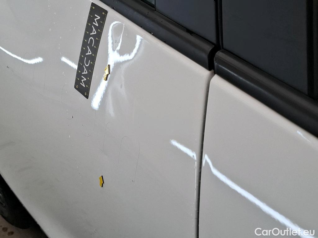  Renault  Clio RENAULT  Société VU 5p Berline Air Medianav dCi 75 - 18 #13