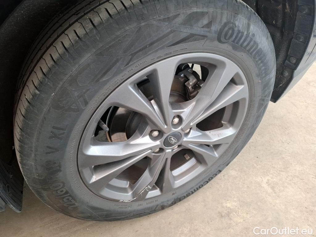  Ford  Kuga FORD  / 2019 / 5P / SUV 2.5 190 Hybrid FlexiFuel Pshif ST-Line B #19