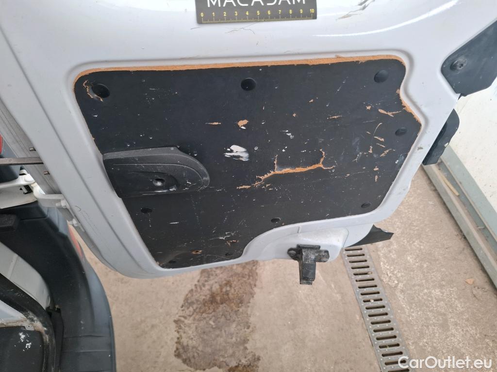  Renault  Kangoo  Express Maxi Grand Confort - Cab. Appr. 1.5 dCi 90CV BVM5 E6 #30