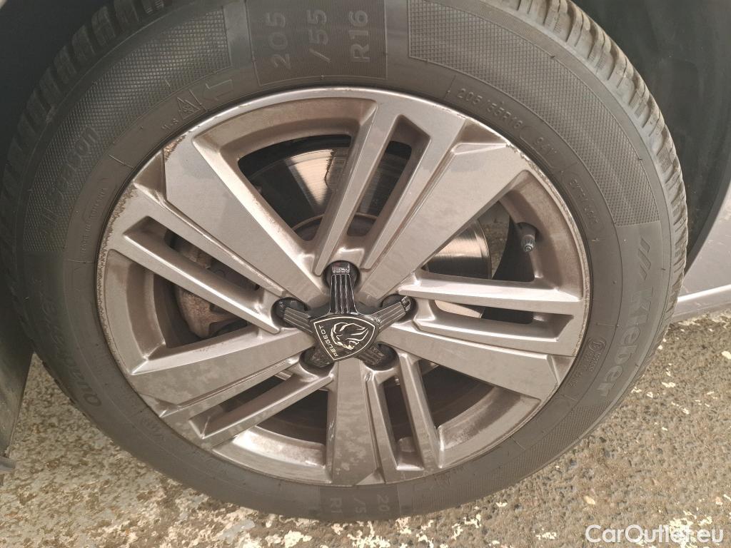  Peugeot  308  Active Pack 1.5 HDi 130CV BVA8 E6d #17