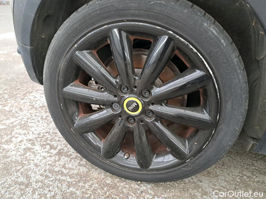  Mini  Mini   2014 3P Berline Cooper SE Finition Greenwich 184 ch BVA #31