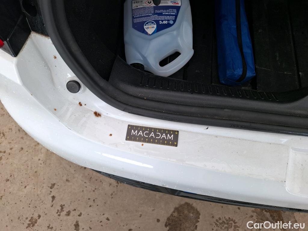  Renault  Clio RENAULT  Société VU 5p Berline Air Medianav dCi 75 - 18 #17